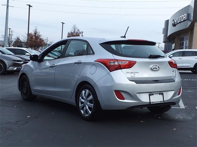 2016 Hyundai Elantra GT Base