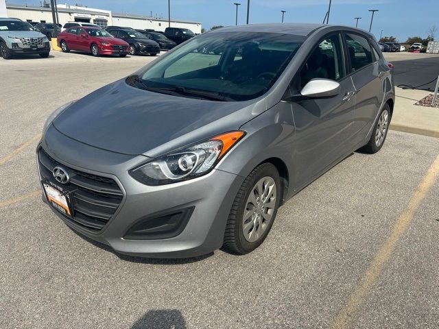 2016 Hyundai Elantra GT Base