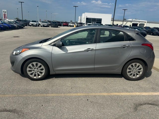 2016 Hyundai Elantra GT Base