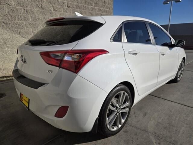 2016 Hyundai Elantra GT Base