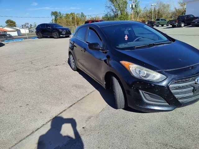 2016 Hyundai Elantra GT Base