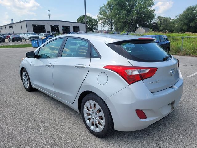 2016 Hyundai Elantra GT Base