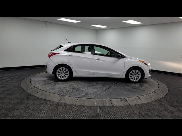 2016 Hyundai Elantra GT Base