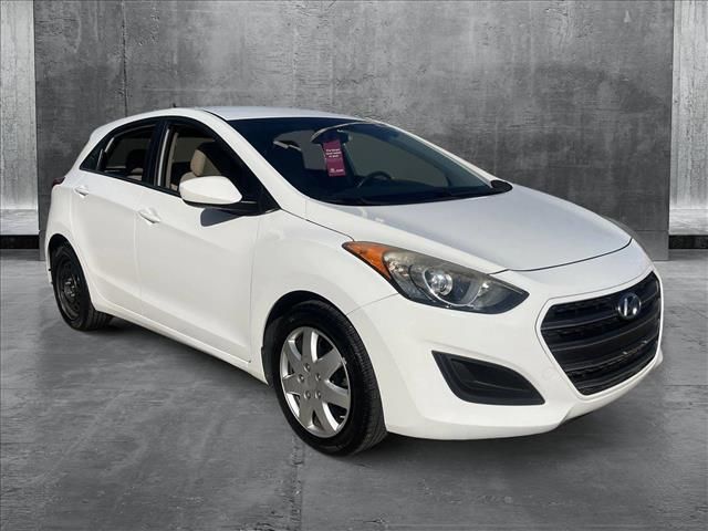 2016 Hyundai Elantra GT Base