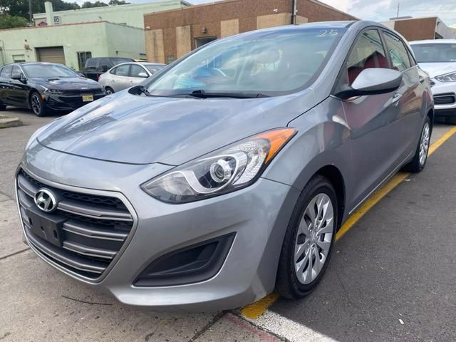 2016 Hyundai Elantra GT Base