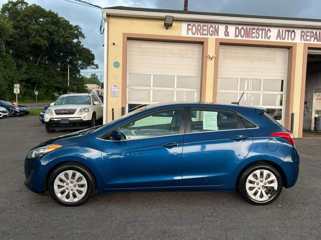 2016 Hyundai Elantra GT Base