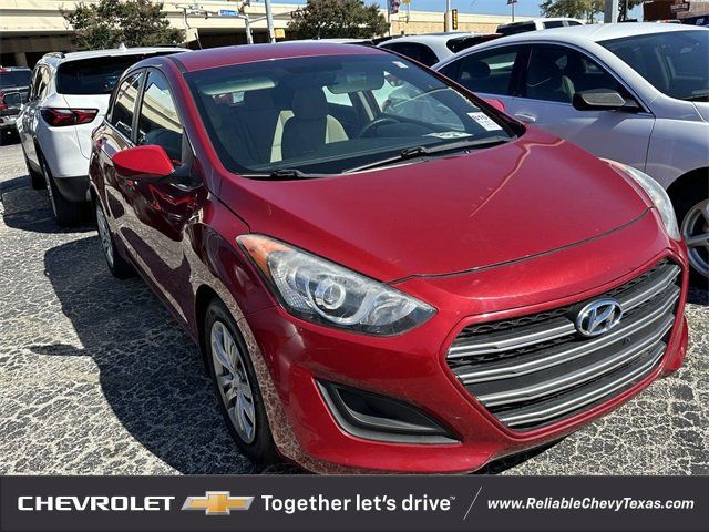 2016 Hyundai Elantra GT Base