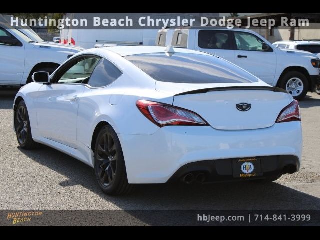 2016 Hyundai Genesis 3.8 Base