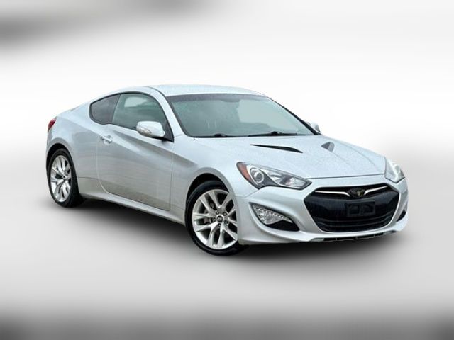 2016 Hyundai Genesis 3.8 Base