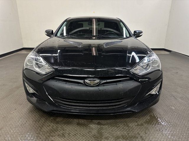 2016 Hyundai Genesis 3.8 Base