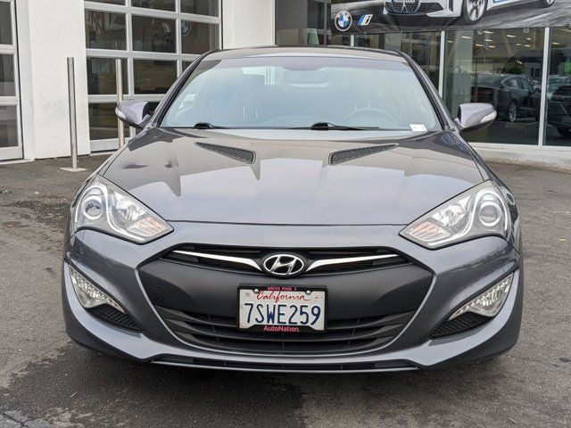 2016 Hyundai Genesis 3.8 Base