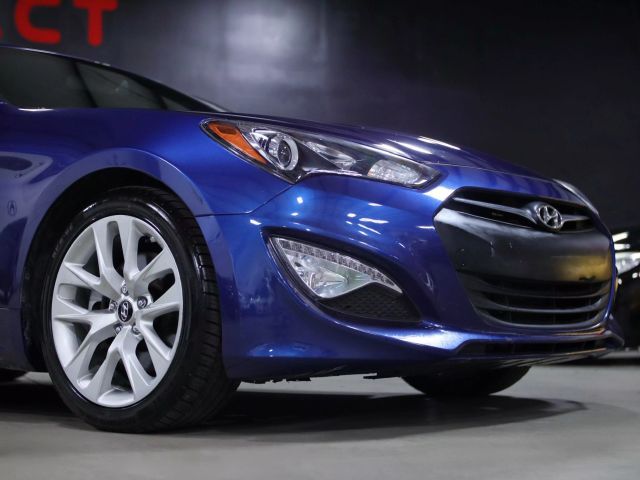 2016 Hyundai Genesis 3.8 Base