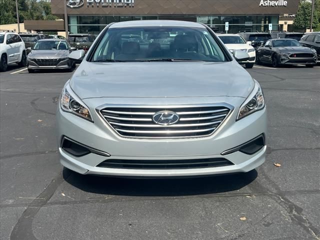 2016 Hyundai Sonata 2.4L SE