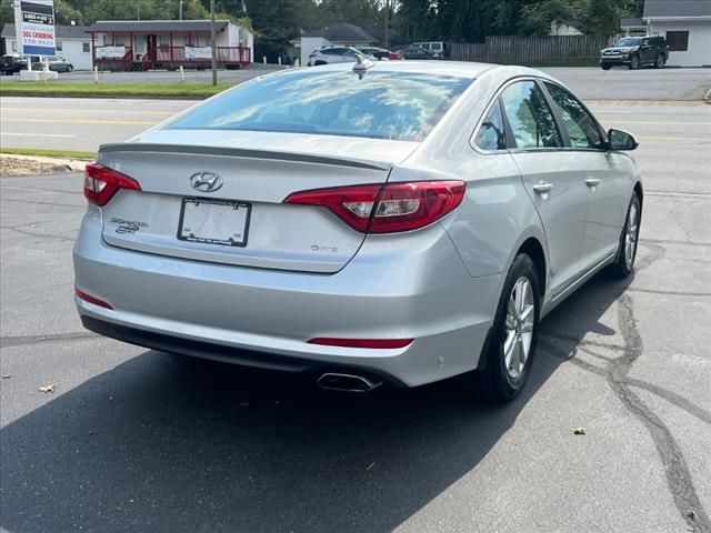 2016 Hyundai Sonata 2.4L SE