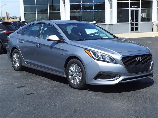 2016 Hyundai Sonata Hybrid SE