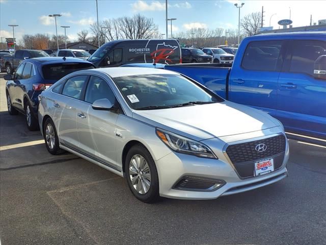 2016 Hyundai Sonata Hybrid SE