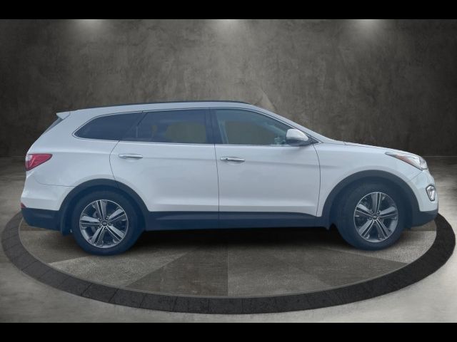 2016 Hyundai Santa Fe SE