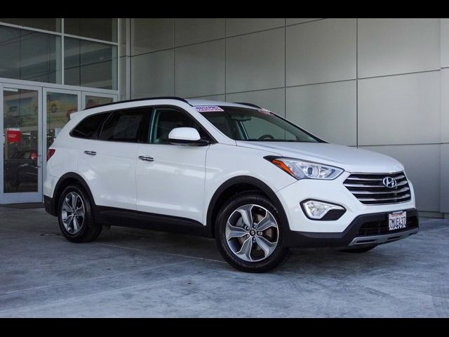 2016 Hyundai Santa Fe SE