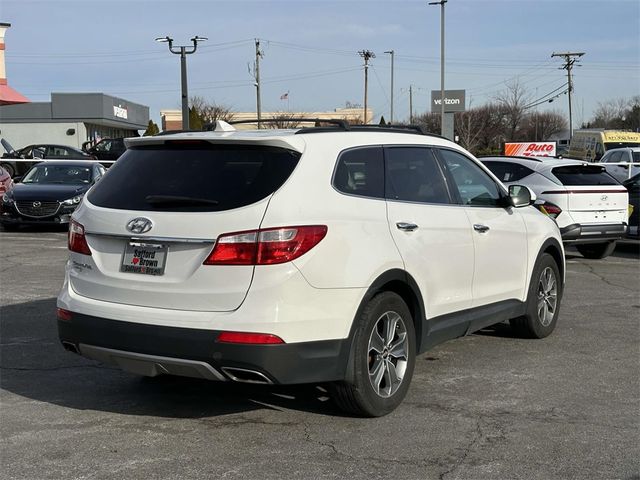 2016 Hyundai Santa Fe SE