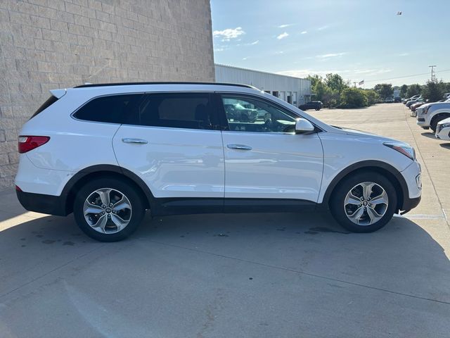 2016 Hyundai Santa Fe SE