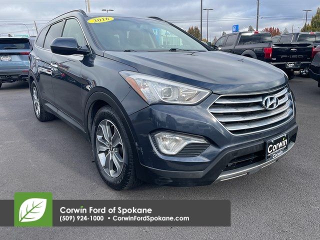 2016 Hyundai Santa Fe SE