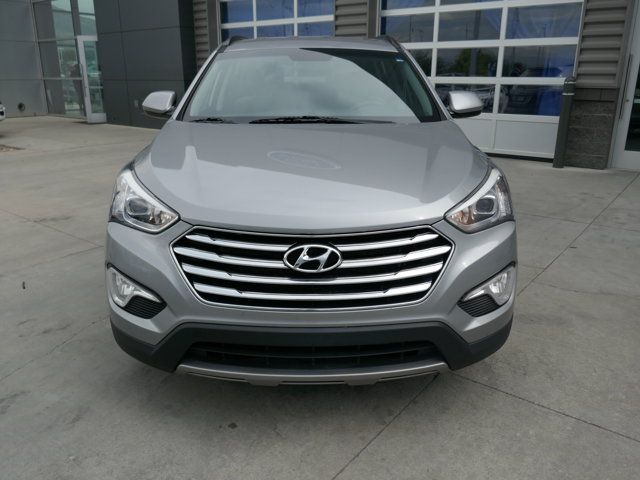 2016 Hyundai Santa Fe SE