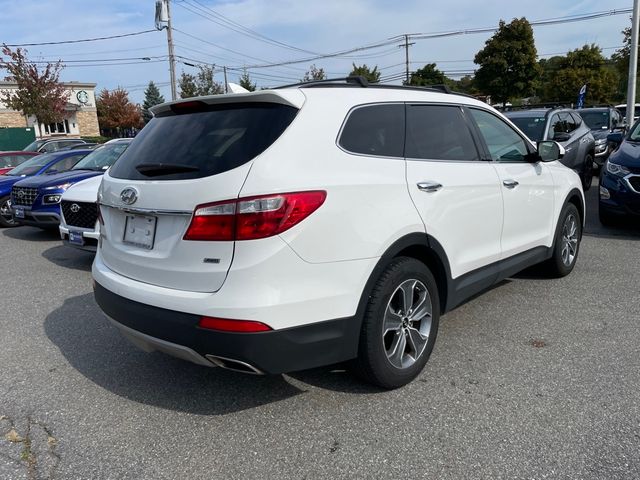 2016 Hyundai Santa Fe SE