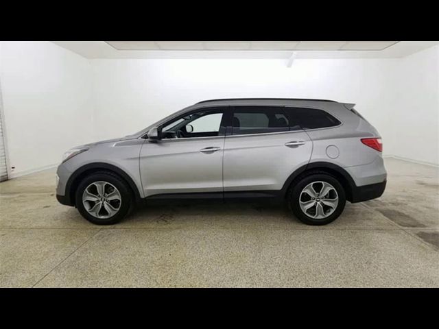 2016 Hyundai Santa Fe SE