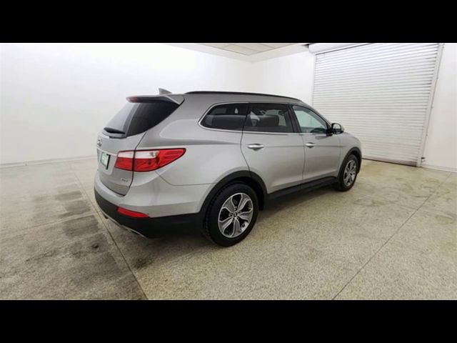 2016 Hyundai Santa Fe SE