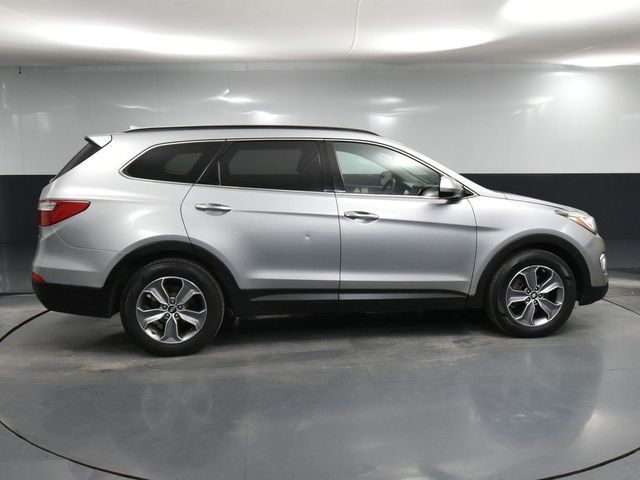 2016 Hyundai Santa Fe SE