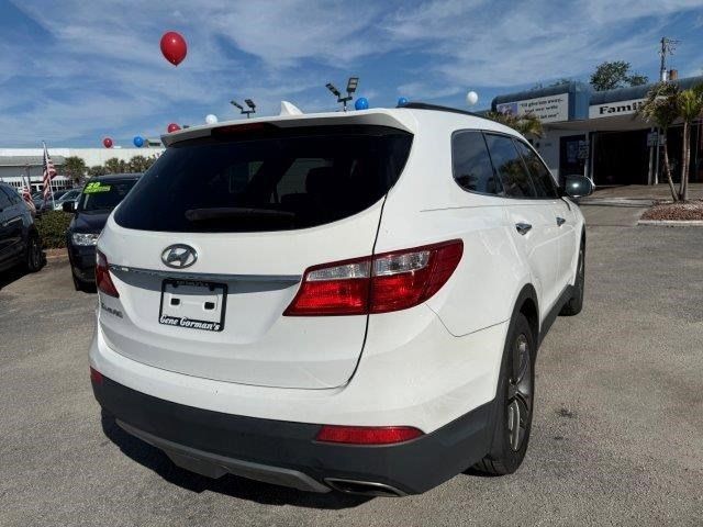 2016 Hyundai Santa Fe SE