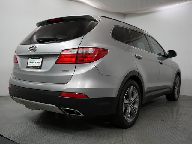 2016 Hyundai Santa Fe SE