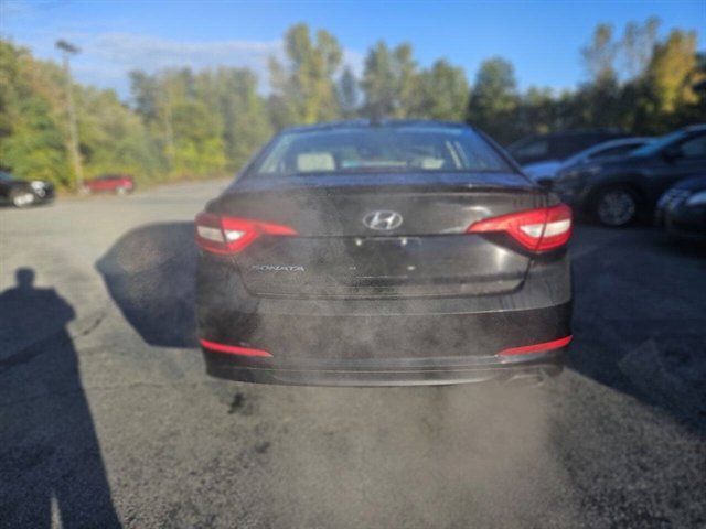 2016 Hyundai Sonata 2.4L SE