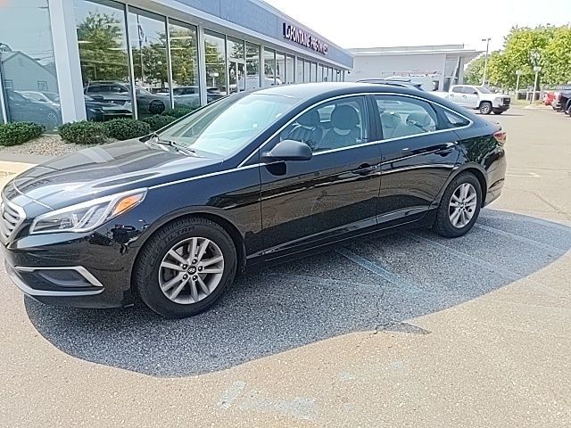 2016 Hyundai Sonata 2.4L SE