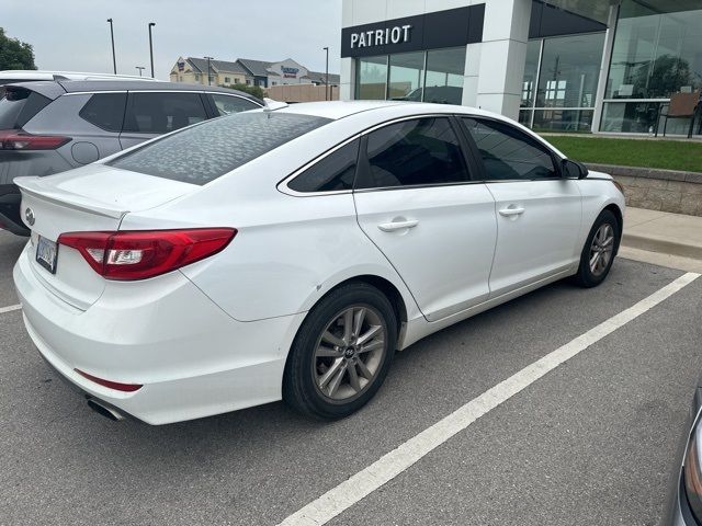 2016 Hyundai Sonata 2.4L SE