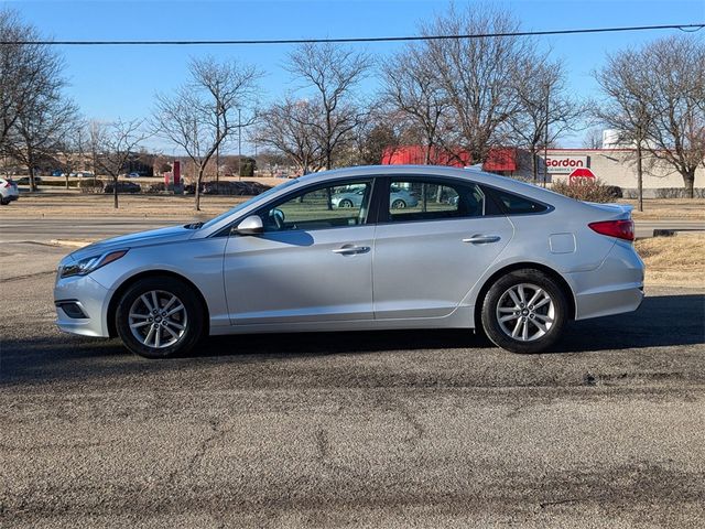 2016 Hyundai Sonata 2.4L SE