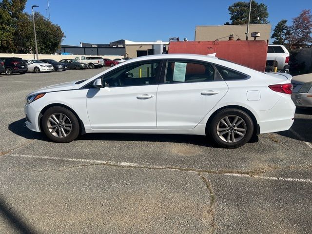 2016 Hyundai Sonata 2.4L SE