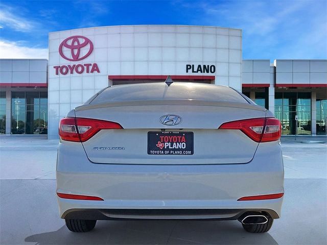 2016 Hyundai Sonata 2.4L SE