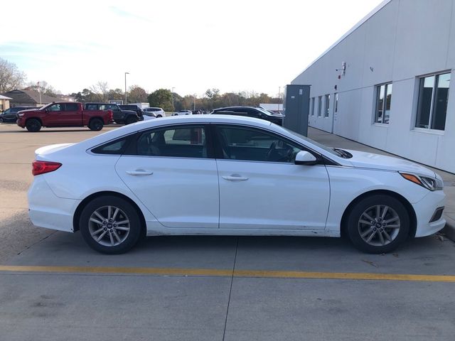 2016 Hyundai Sonata 2.4L SE