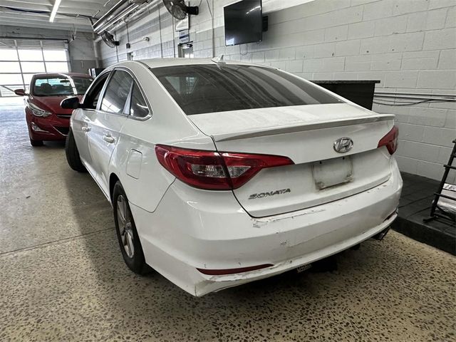 2016 Hyundai Sonata 2.4L SE