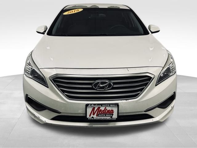 2016 Hyundai Sonata 2.4L SE