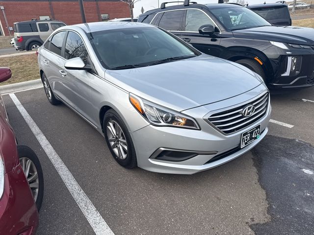 2016 Hyundai Sonata 2.4L SE