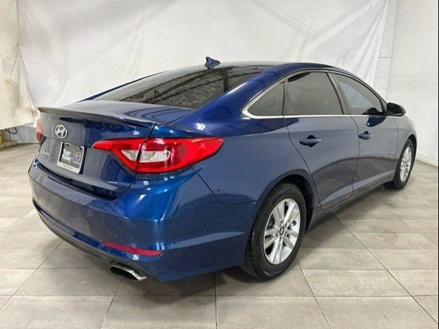 2016 Hyundai Sonata 2.4L SE