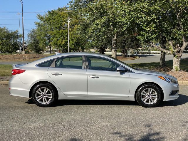 2016 Hyundai Sonata 2.4L SE