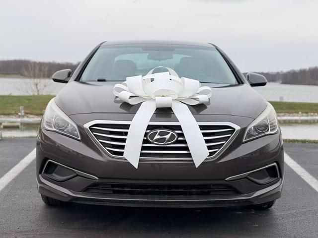 2016 Hyundai Sonata 2.4L SE