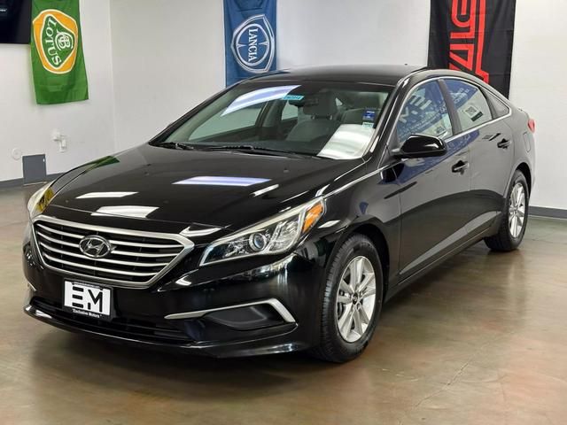 2016 Hyundai Sonata 2.4L SE