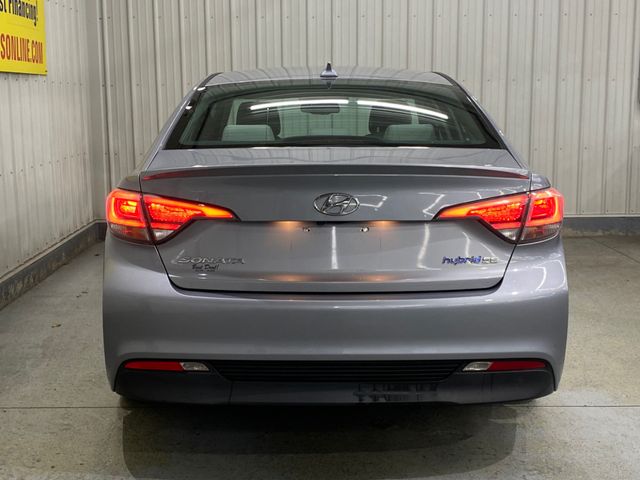 2016 Hyundai Sonata Hybrid SE