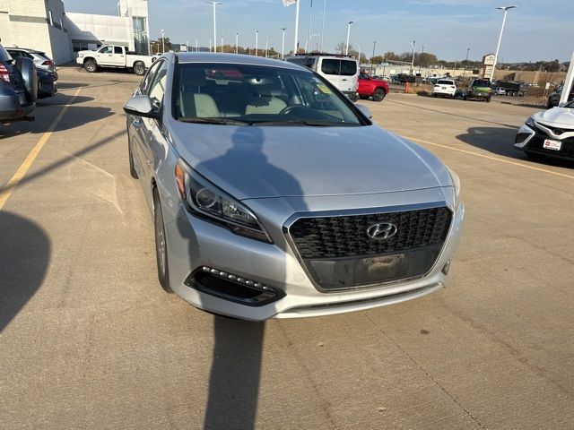 2016 Hyundai Sonata Hybrid SE