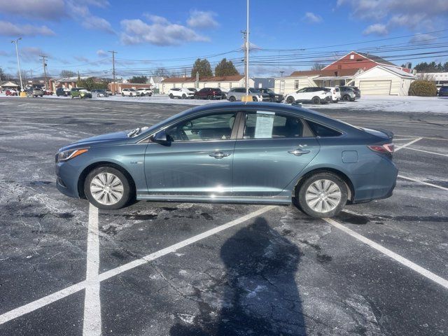 2016 Hyundai Sonata Hybrid SE