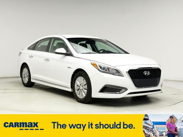 2016 Hyundai Sonata Hybrid SE